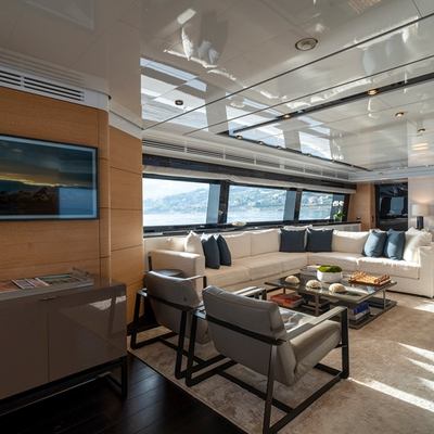 Bon Vivant Yacht 13