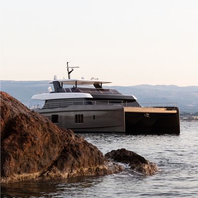 Mattea Yacht 12
