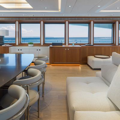 Talia Yacht 11