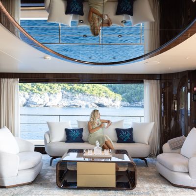 Enjoy Yacht 11