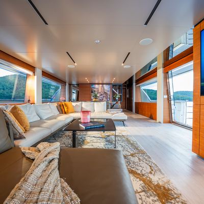 SK Yacht 14