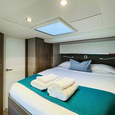 Signature Vision Yacht 15