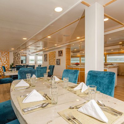 Galapagos Sea Star Yacht 12