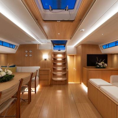 Optimist Yacht 11