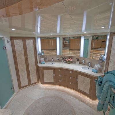 Lorax Yacht 9