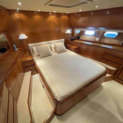 Tobeka Yacht 13