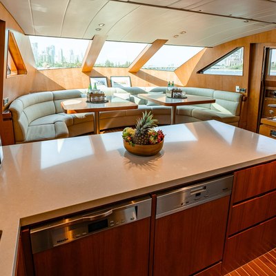 The Clubhouse Yacht 15