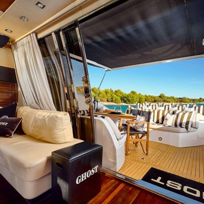 Sunseeker Predator 72 Ghost Yacht 11