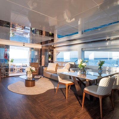 Omnia Yacht 11