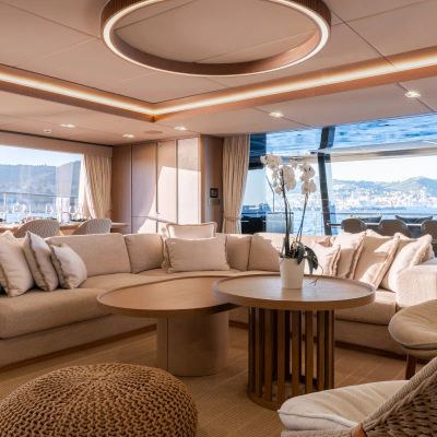 Twilight Yacht 11