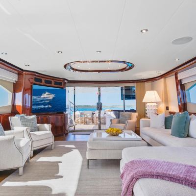 Namastay Yacht 12