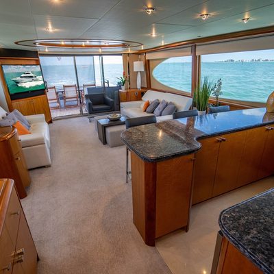 Voyager Yacht 15