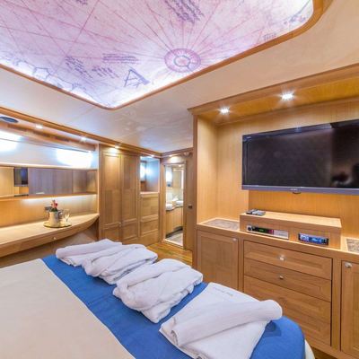 Blue Heaven Yacht 14