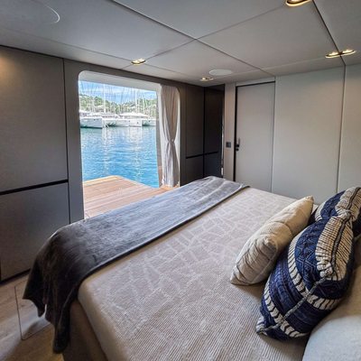 Nauti Nickel Yacht 12