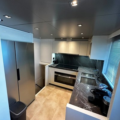 Saam II Yacht 11