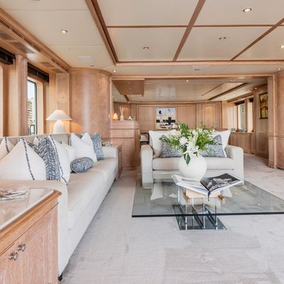 Soho Yacht 14