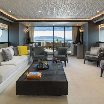 Noema Yacht 12