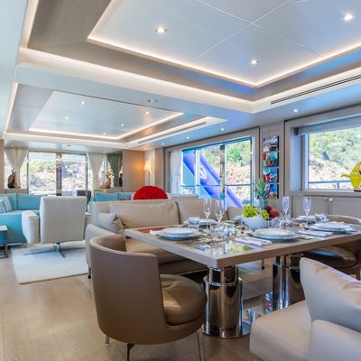 Yutori Yacht 12