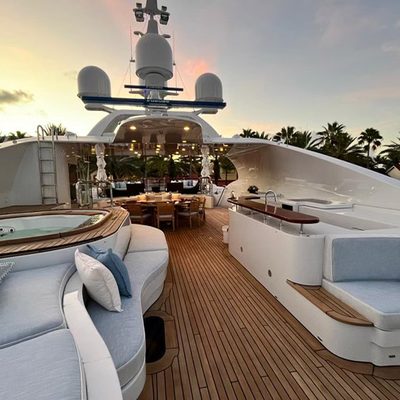 LADY B Yacht Charter Price - Benetti Yachts Luxury Yacht Charter