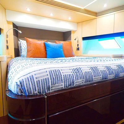 Daddy's $ Yacht 13
