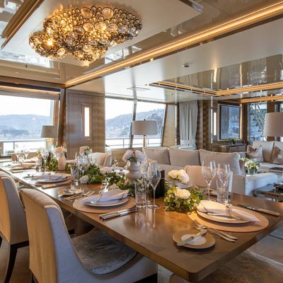 Lady Victoria Yacht 12