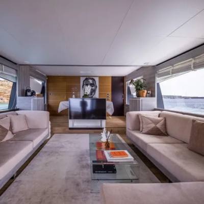 Byscaine Yacht 11