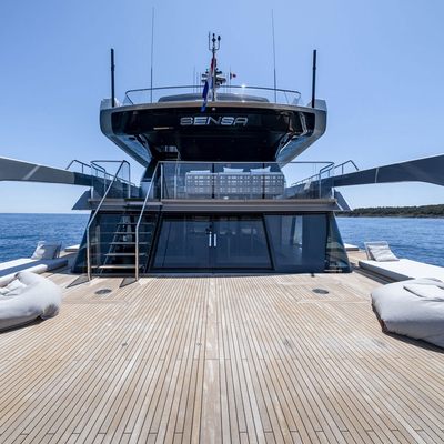 Sensa Yacht 12