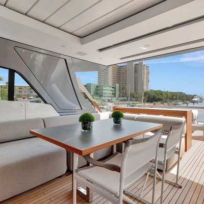 Squalo Blu Yacht 14