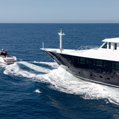 yacht helios marine traffic