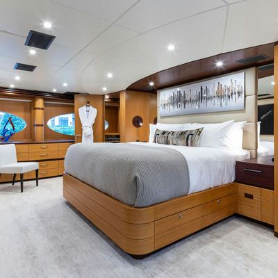 Last Call Yacht 14