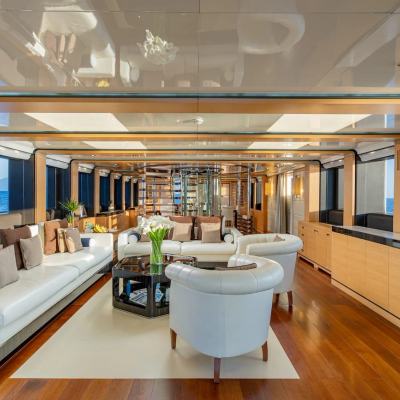 2 Ladies Yacht 11