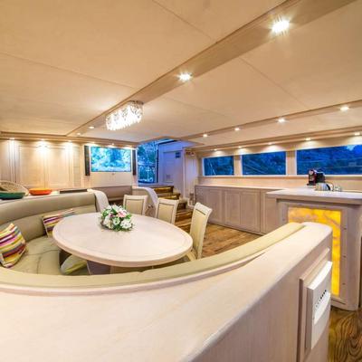 Blue Heaven Yacht 11