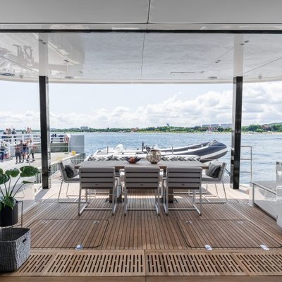 Above & Beyond Yacht 9