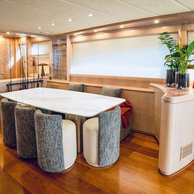 4'TS Yacht 11