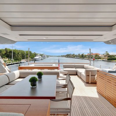 Squalo Blu Yacht 13