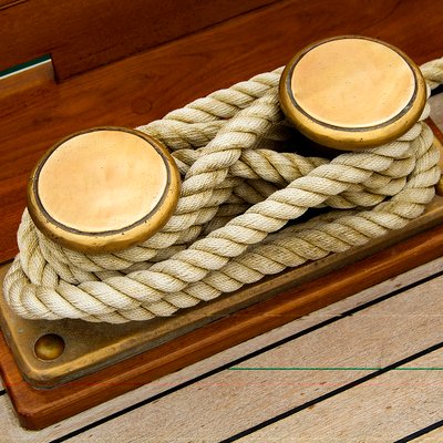 lulworth-yacht-charter-price-white-brothers-luxury-yacht-charter
