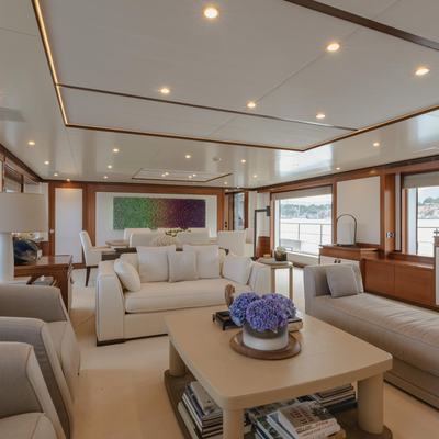 New Waves Yacht 14