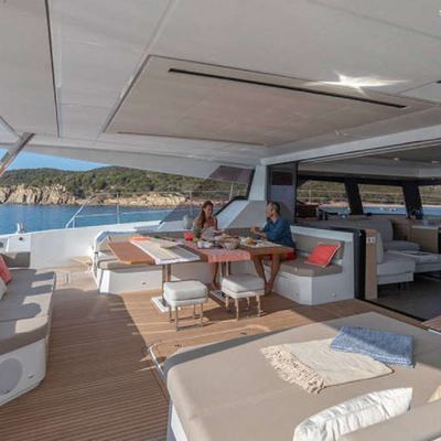 Looma Yacht 11