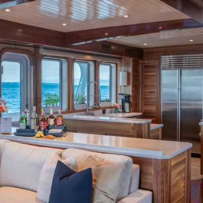 Surfbird Yacht 14