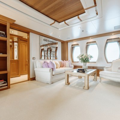 Marla Yacht 15