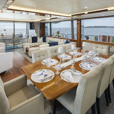 S-Cape Yacht 15