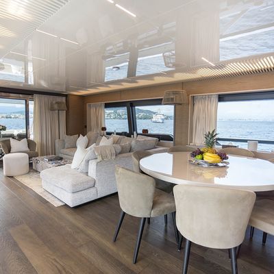 Astonsea Yacht 11