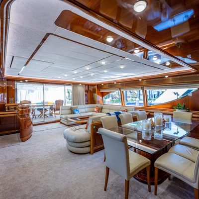 DreamChaser Yacht 14