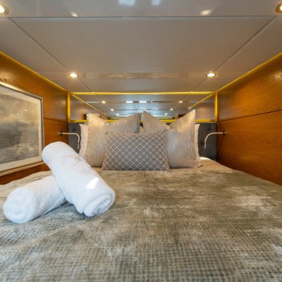 Diana Yacht 14