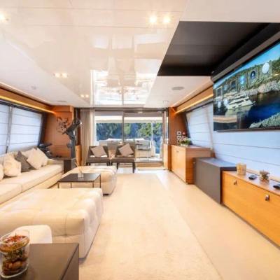 Milena Yacht 15