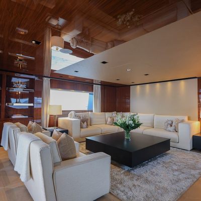 PI Yacht 12