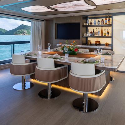 White Star Yacht 14