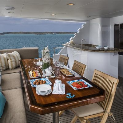 ISLAND VIBE Yacht Charter Price - Broward Luxury Yacht Charter