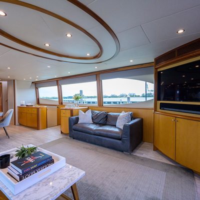 Living the Dream Yacht 6