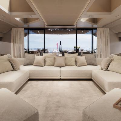 Betsy Yacht 15